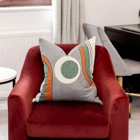 Cosy Decorated Flat In Tonbridge Apartment Екстериор снимка