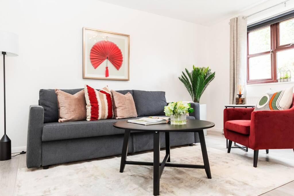 Cosy Decorated Flat In Tonbridge Apartment Екстериор снимка
