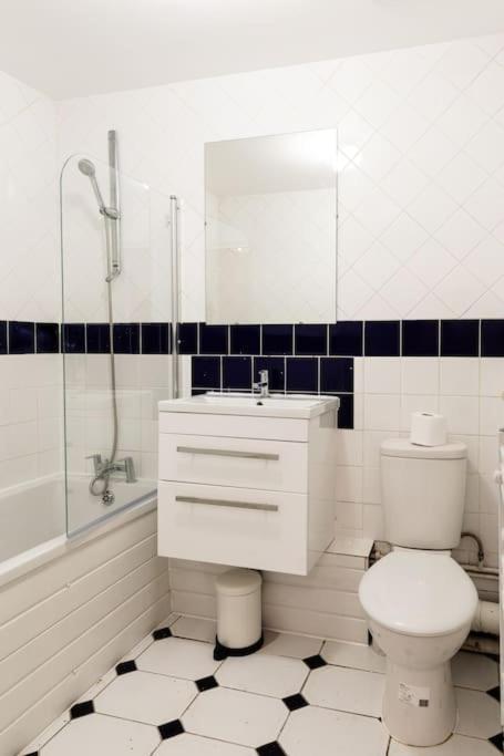 Cosy Decorated Flat In Tonbridge Apartment Екстериор снимка